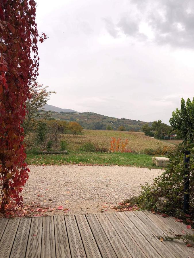 Okami Du Vercors Saint-Laurent-en-Royans Exteriér fotografie